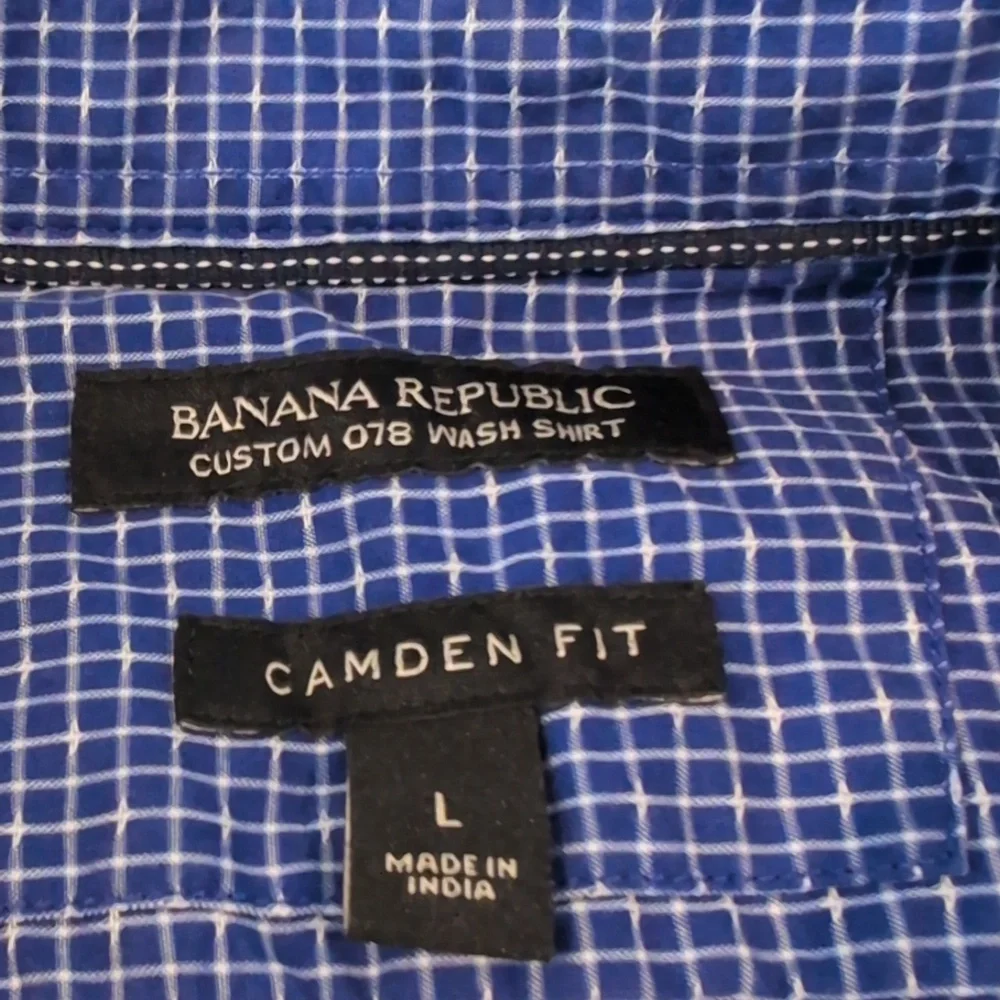 Banana Republic Men's Large Camden Fit Custom 078 Wash Button Down Shirt